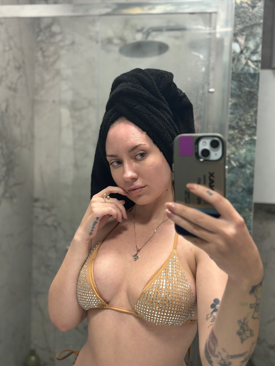 Nude girl KateV in Wutsunomiya