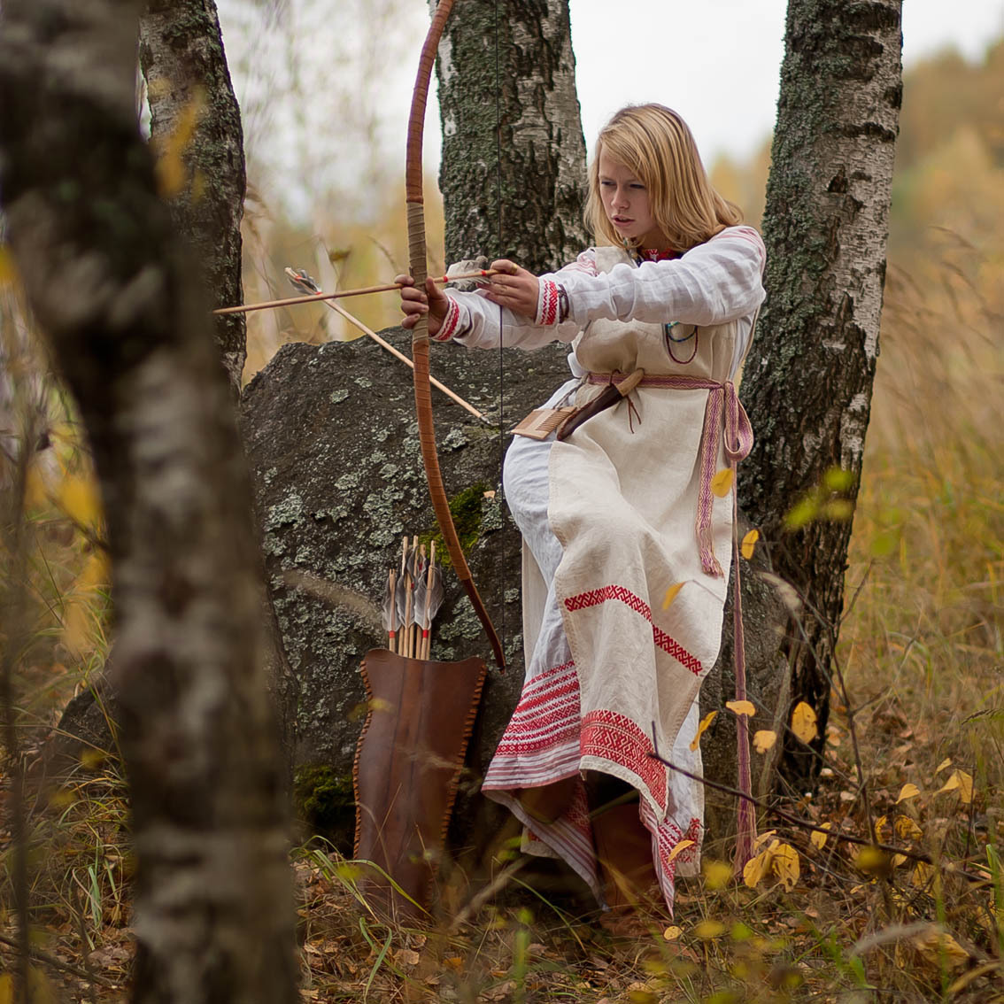 Sexy photo Girls in Slavic costumes in Wutsunomiya