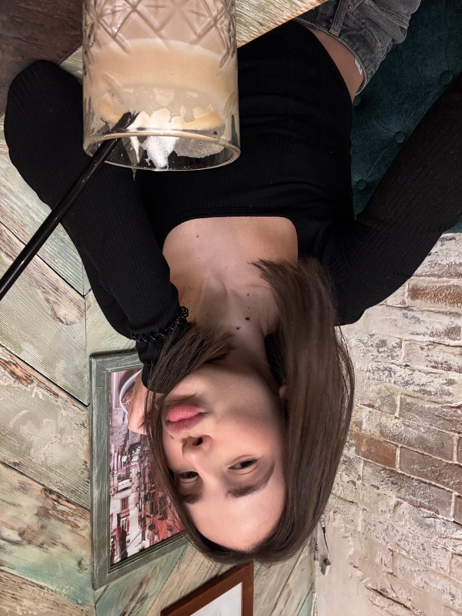 Fresh photos, fresh mood — Tina online in Wutsunomiya